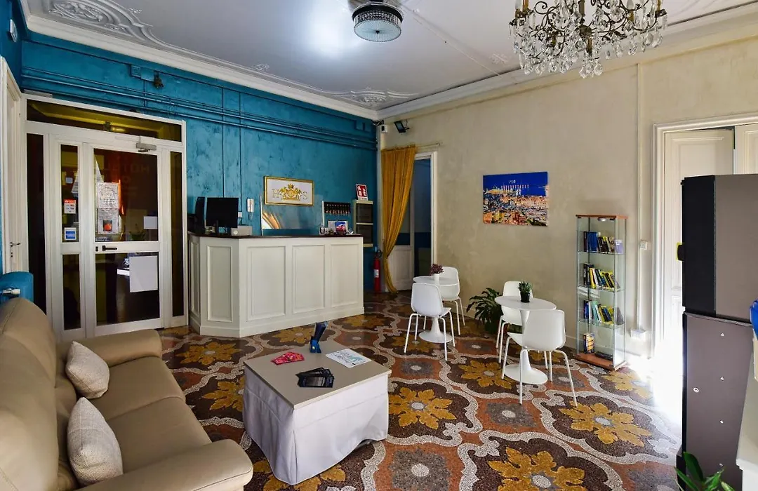 Hotel Suisse-1