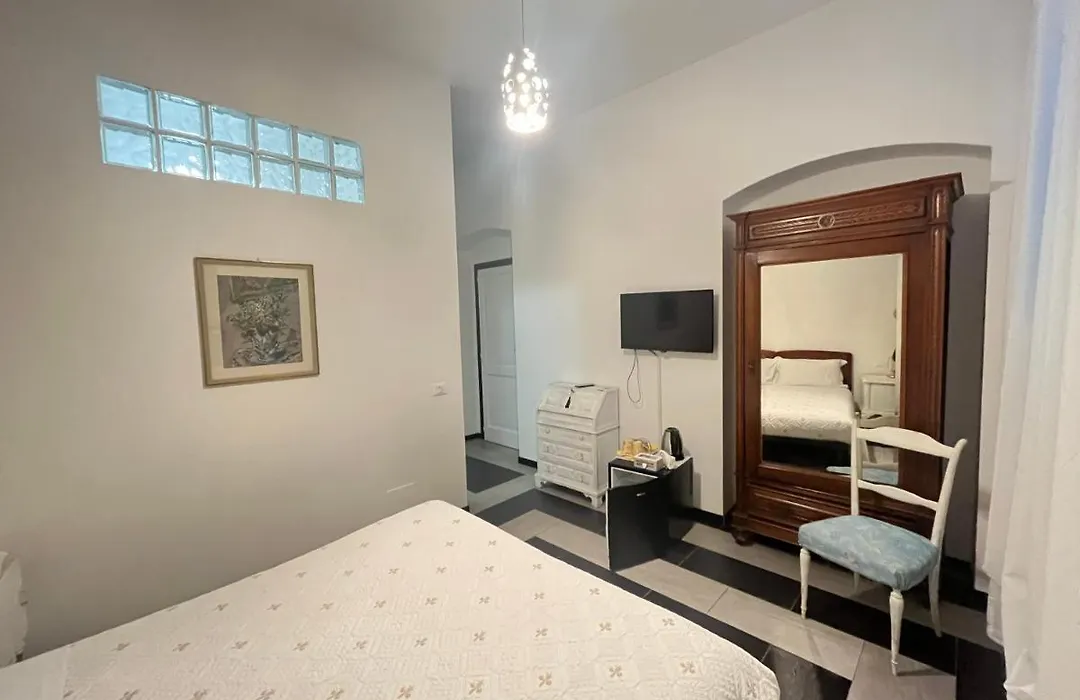 Trainspot Accommodation-1