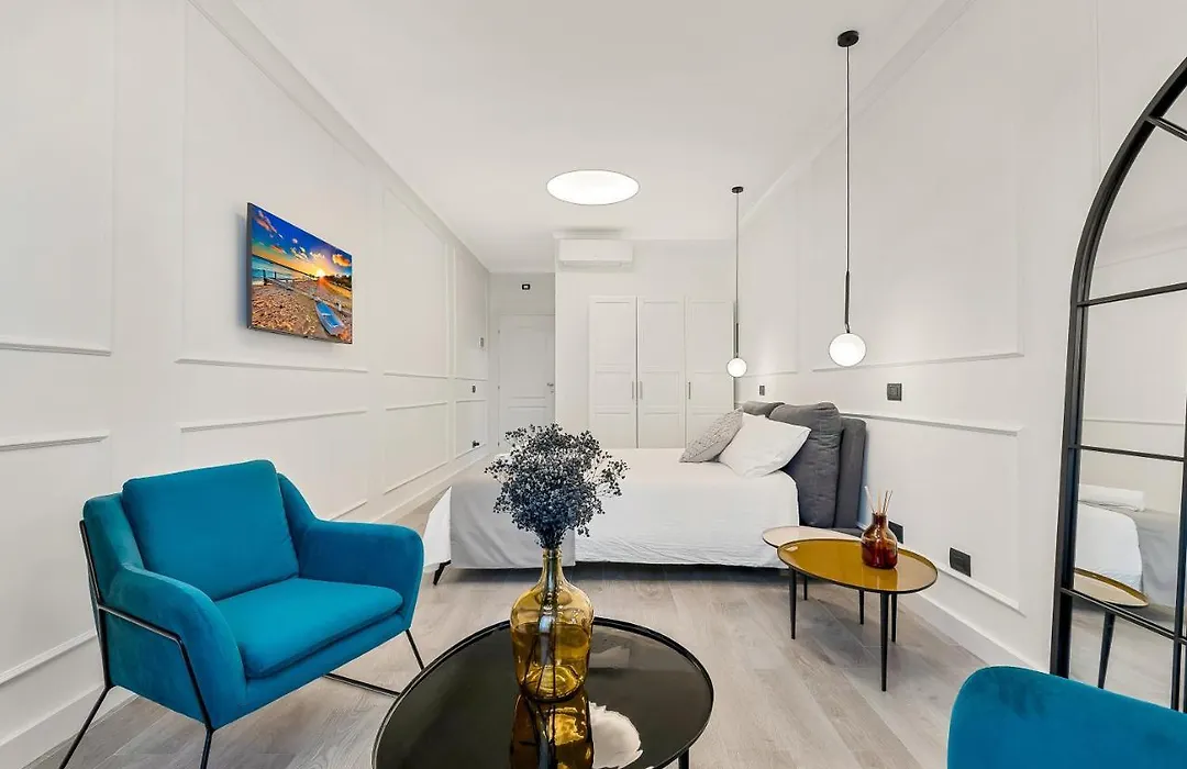Ec Luxury Rooms-1