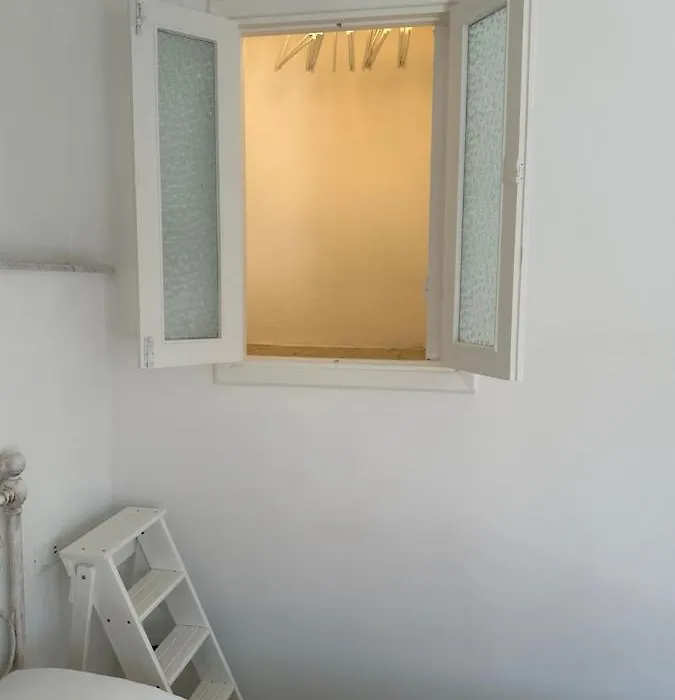Favolosa Stanza Gialla Con Terrazzino Vista Mare Mottino23-1