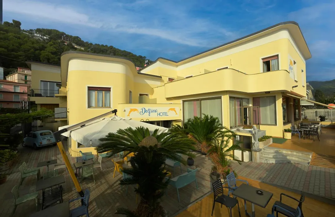 Hotel Delfino-1