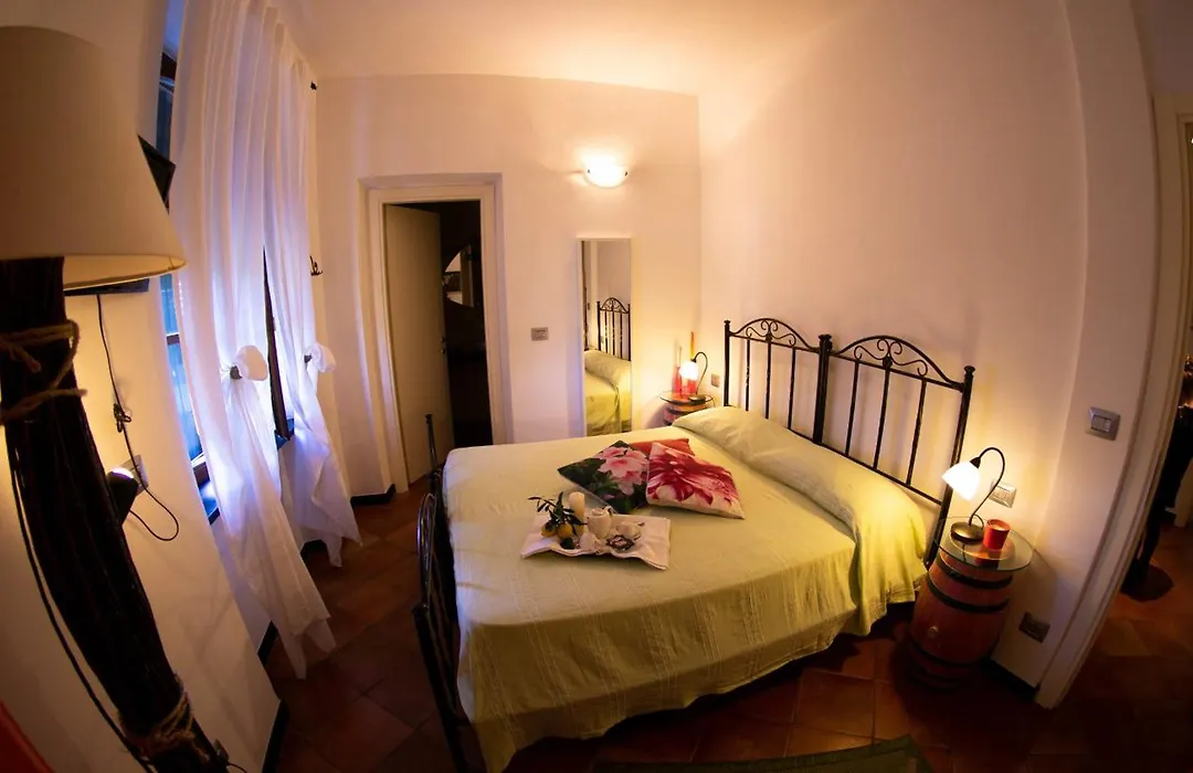 Rooms And Breakfast Da Carla-1