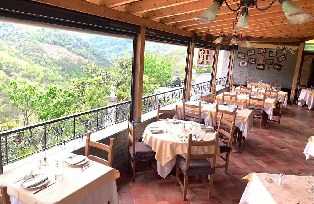La Favorita Apricale B&B & Ristorante-1