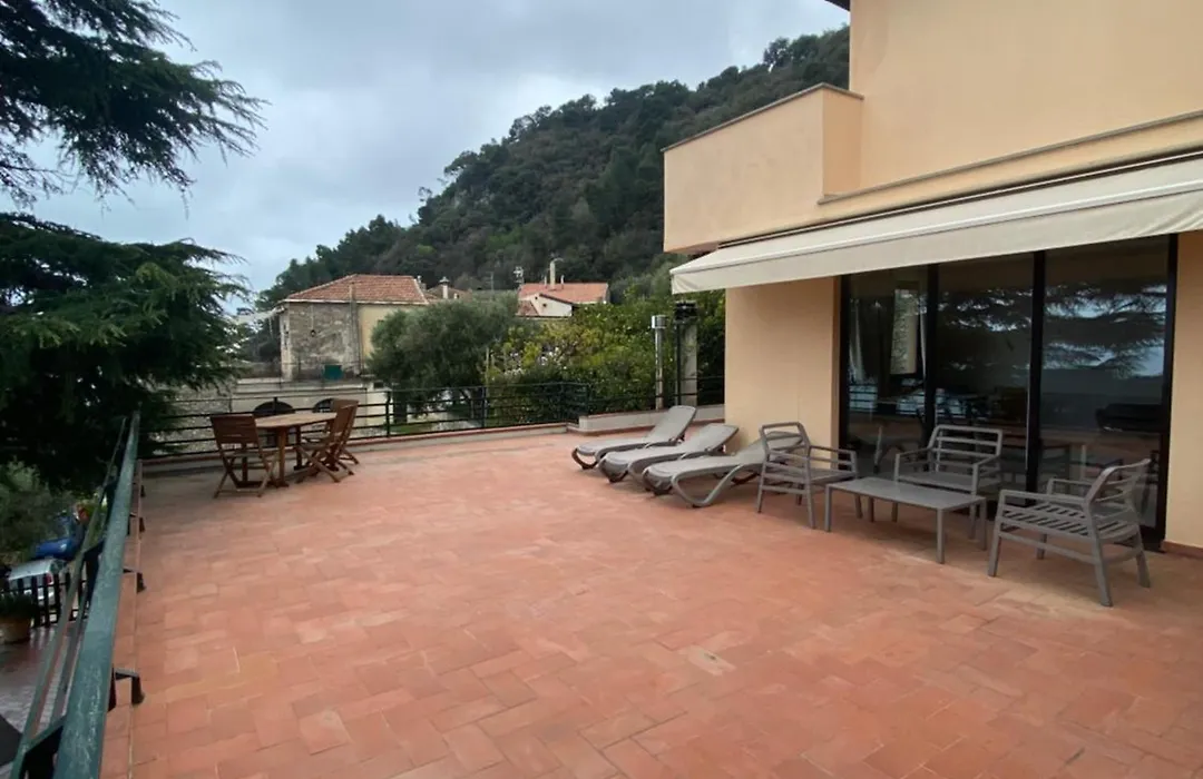 Hotel Rosita-1