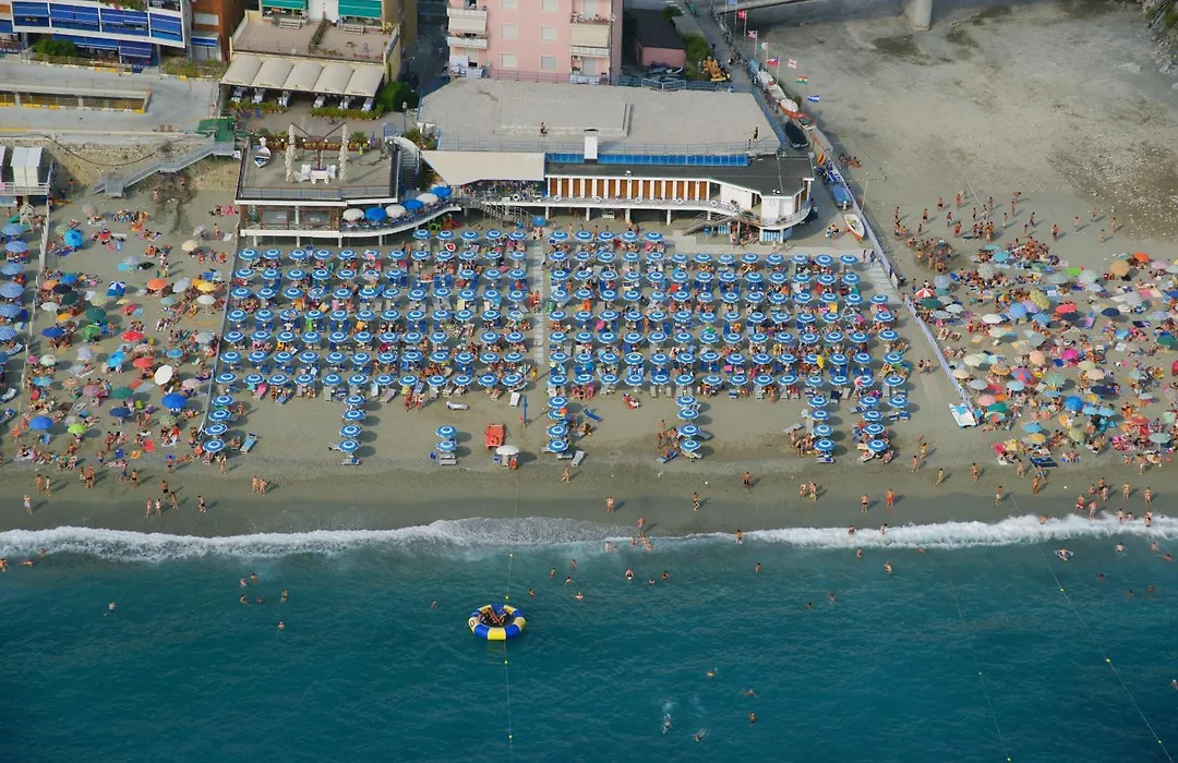Hotel Bagni Arcobaleno-1