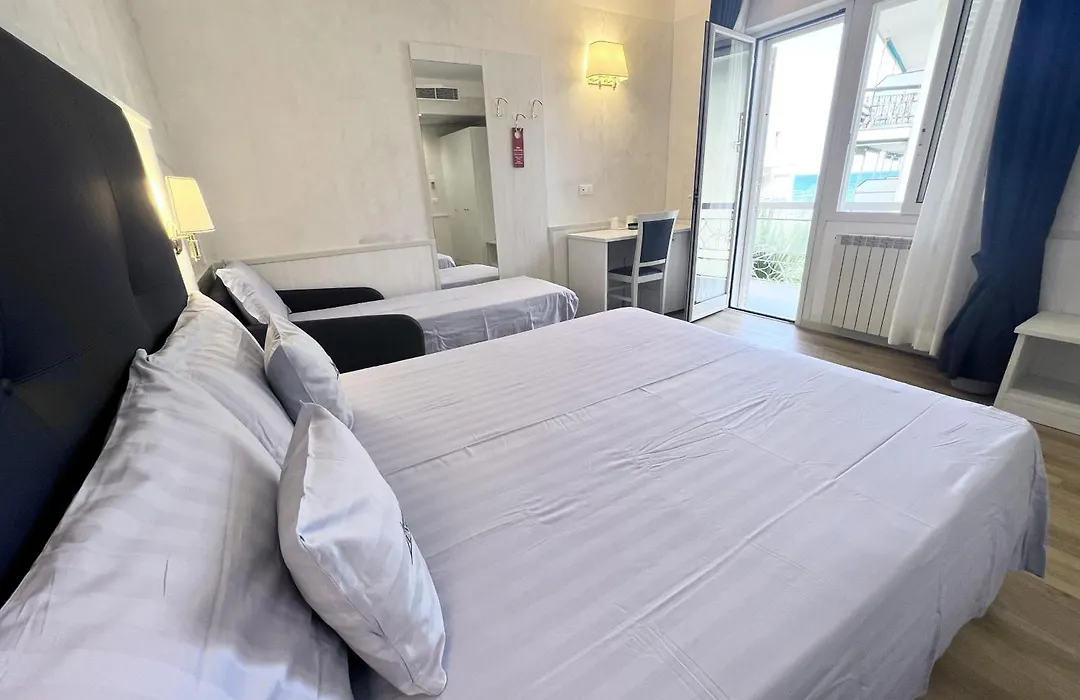 Hotel Lungomare-1