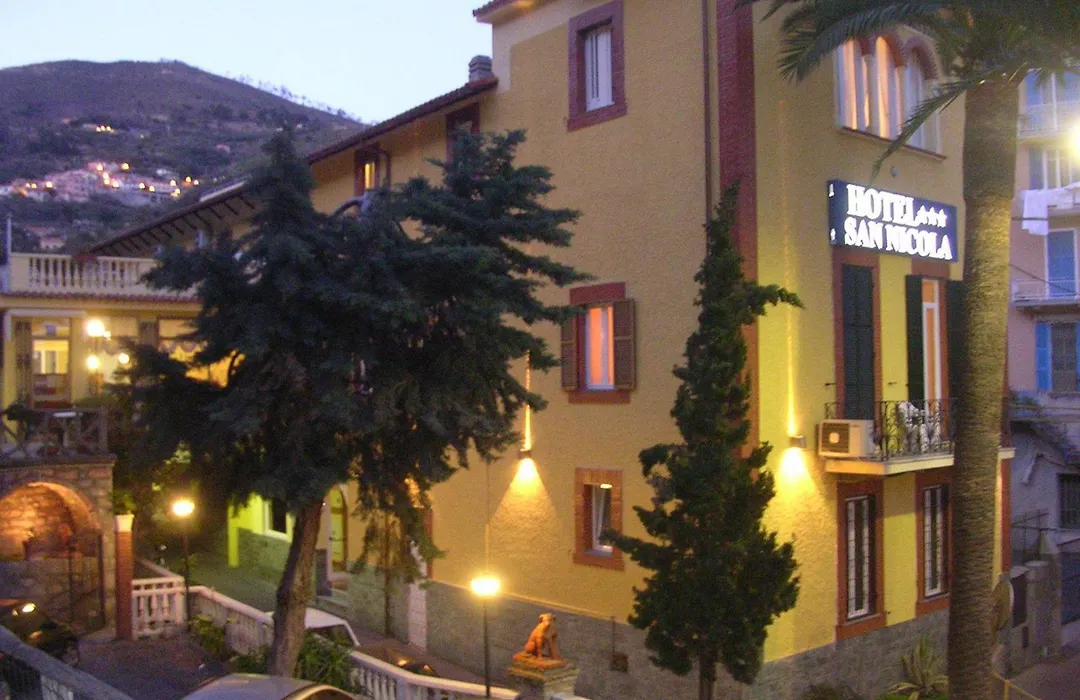 Hotel San Nicola-1