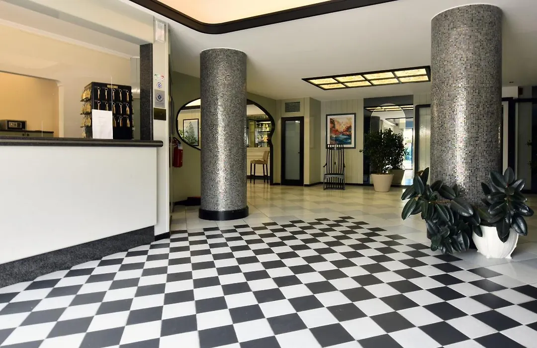 Hotel Sud Est By Fam Rossetti-1