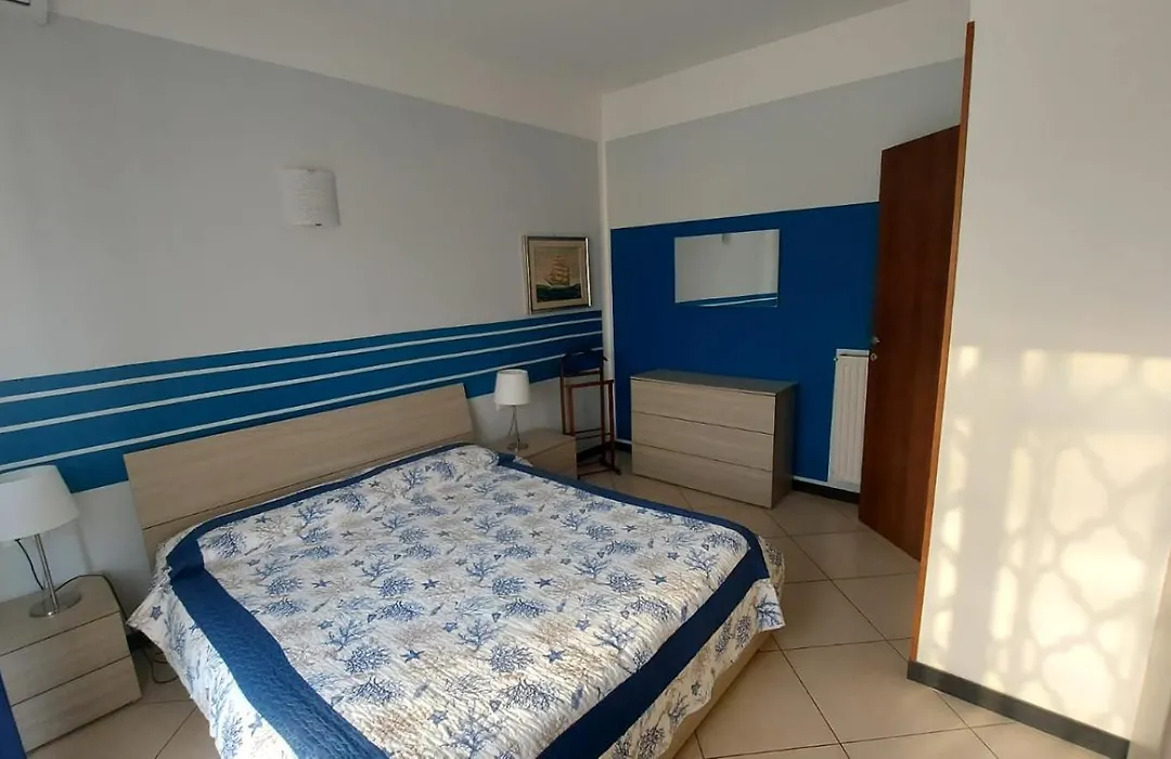 Appartamenti Azzurro Smeraldo-1
