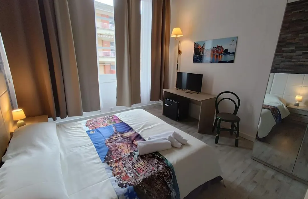 Eden Hotel-1