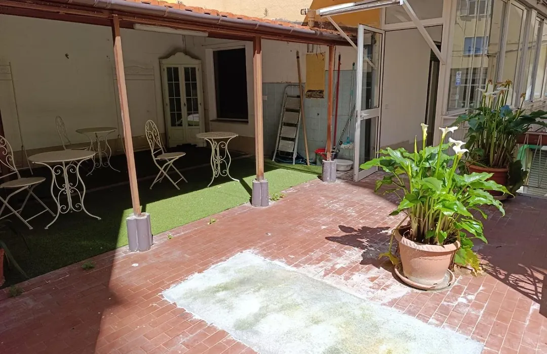 John'S House-1