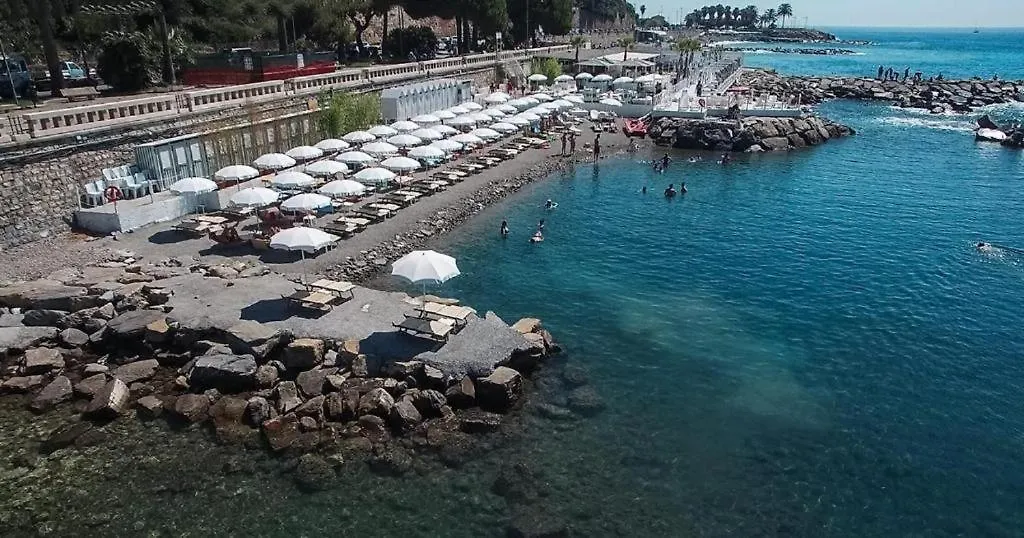 Hotel Kristina-1