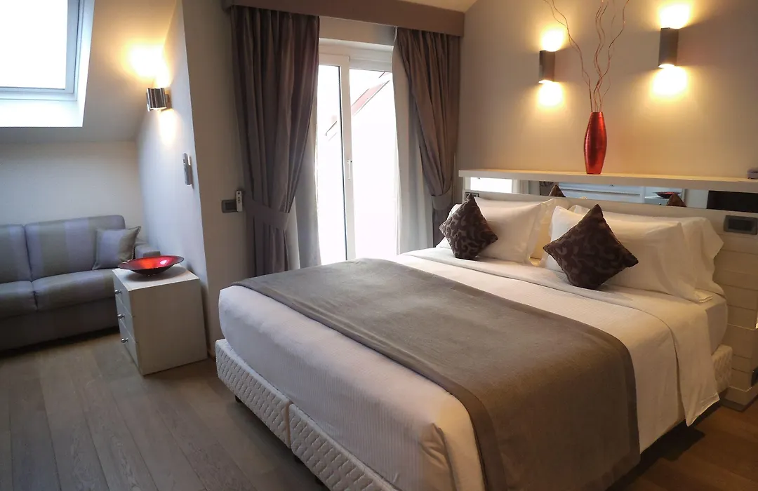 Hotel Ariston & Apartments-1