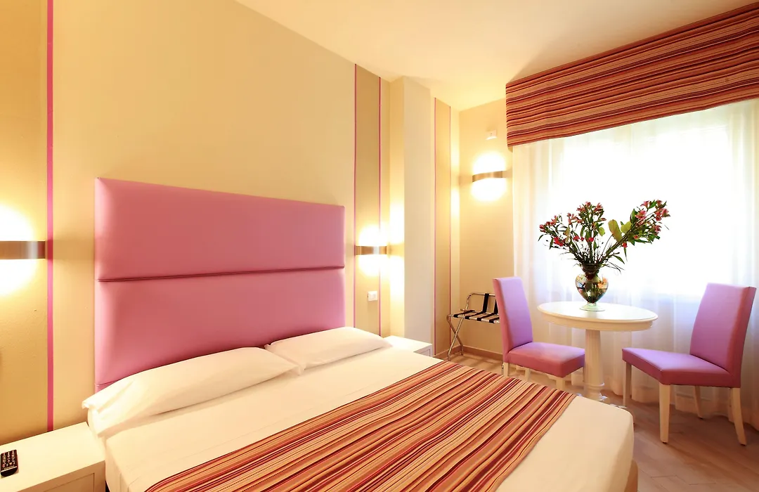 Hotel Souvenir-1