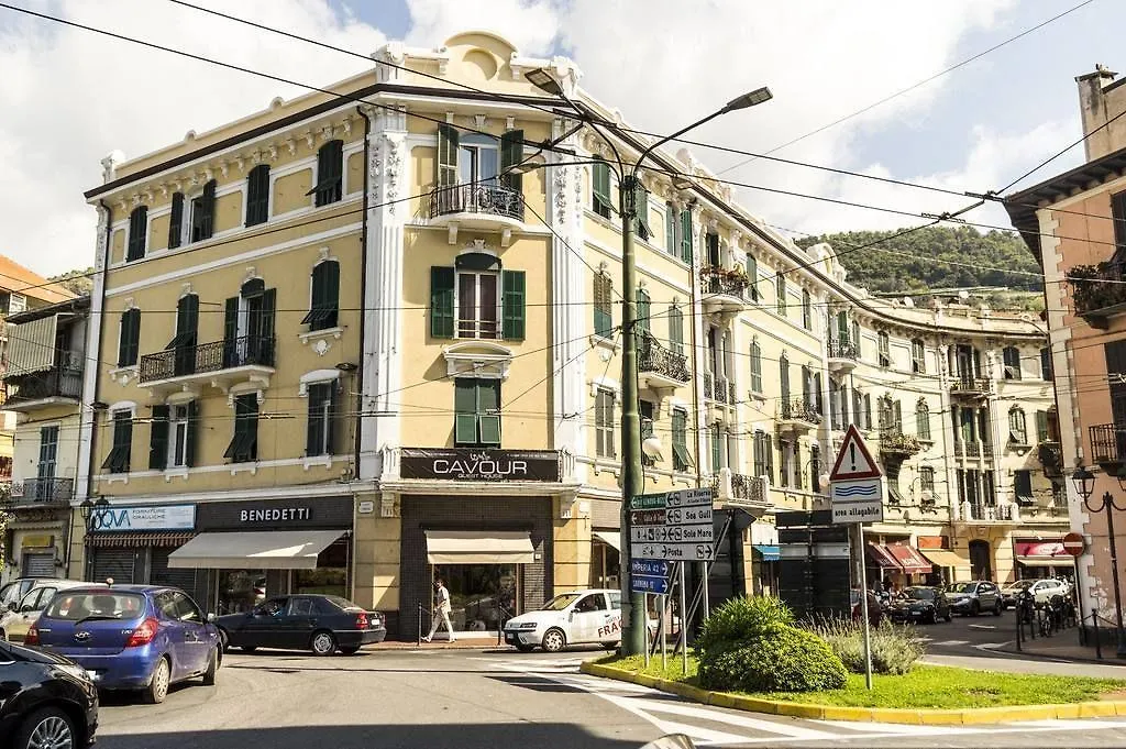 Cavour Guest House-1