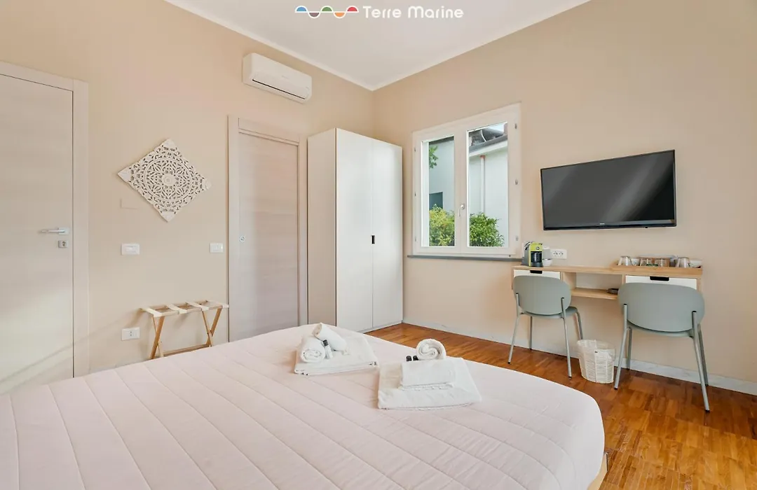 Fiordarancio Room Rental-1