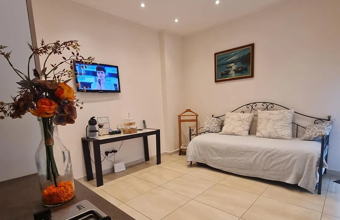 Casa Stella Centro Foce 200 Mt Dalla Passeggiata Imperatrice-1