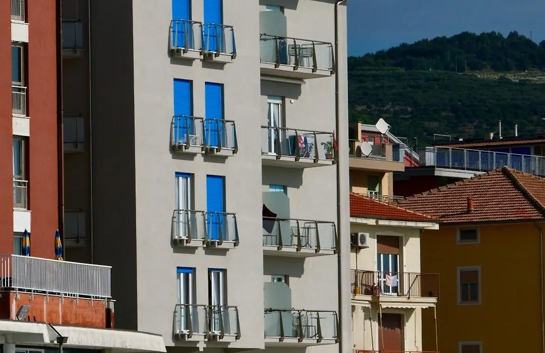 Hotel Maremola-1