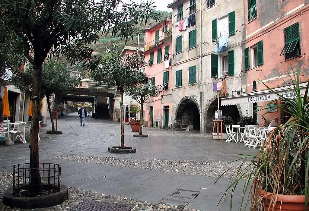 Camere Anna-1