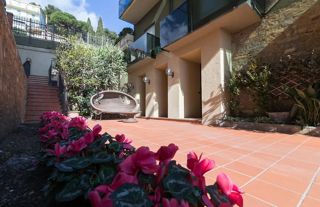 Residence Sole Mare Alaxi Hotels-1