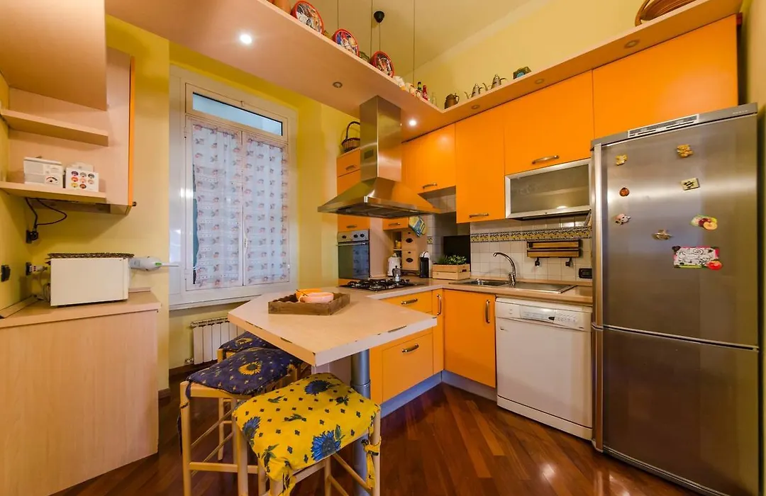 Joivy 3-Bed Family Flat At Genova-1