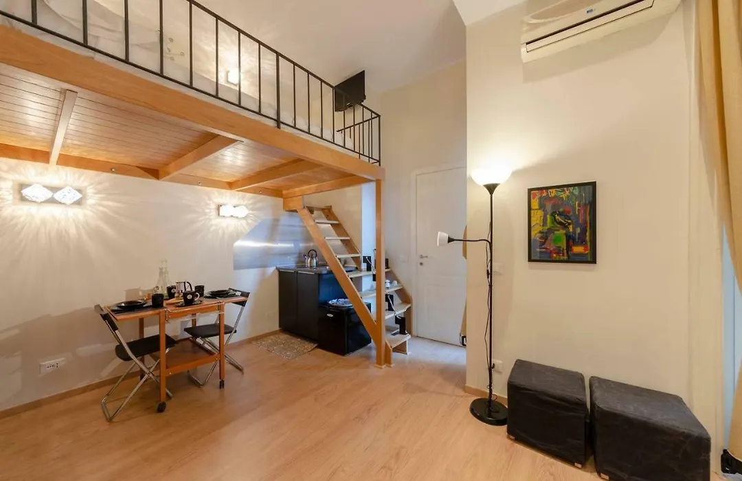 Altido Cosy Apt Perfect For Couples Near Piazza De Ferrari-1
