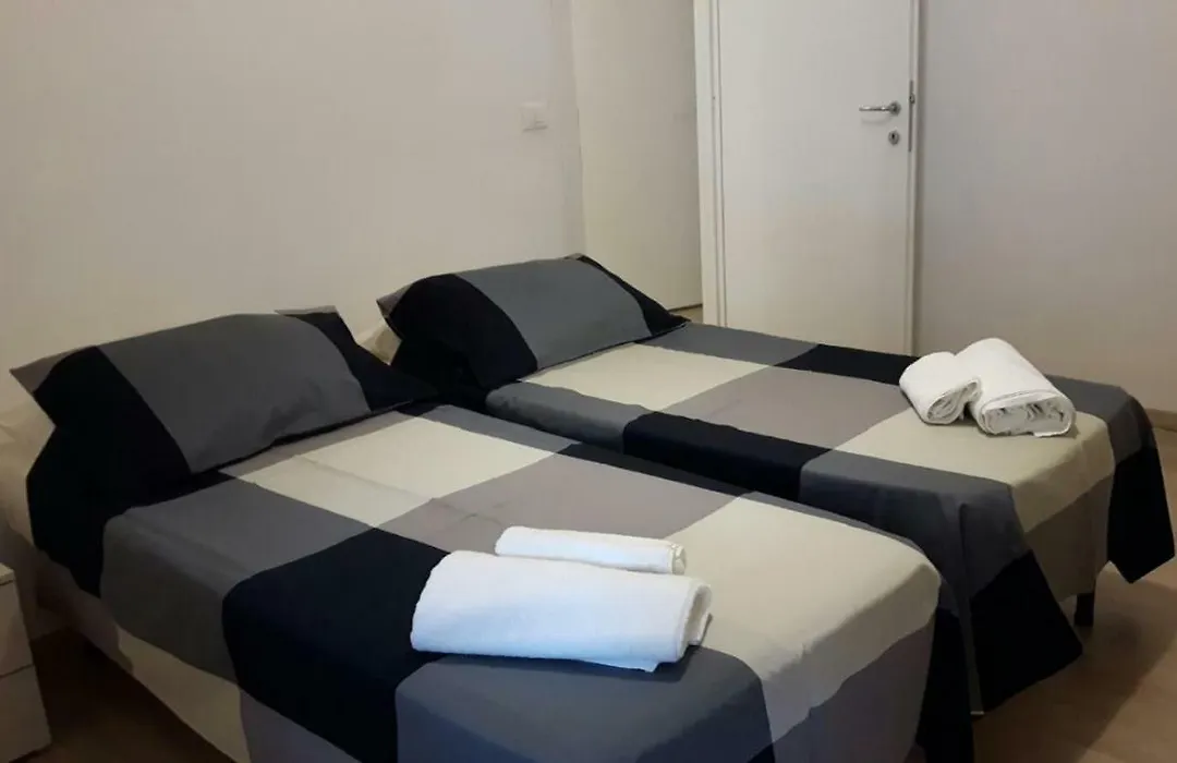 Alysia Apartment-1