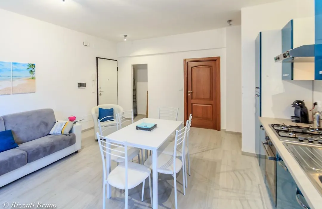 Appartamento Ristrutturato A Nuovo !!!-1
