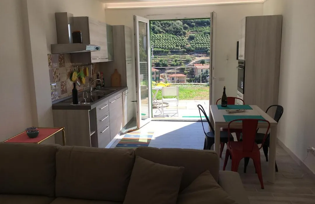 La Casa Del Mare : Cozy Apartment With Seaview And Garden-1