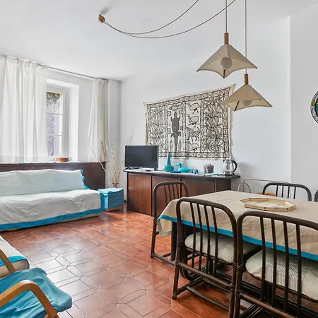 Guesthost - Camogli Apartment A 200M Dal Mare-2
