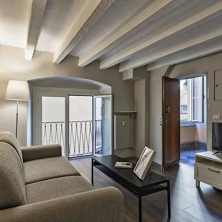 Boutique Apartment In Via Roma By Wonderful Italy-2