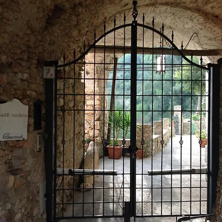 B&B Lacrema-2