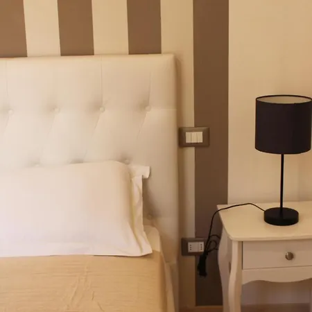 Maestrale Charme Rooms-3