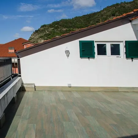 009 - Attico Sant'Anna Vista Mare 150M Dalla Spiaggia Con Terrazza Privata-3