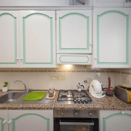 Casa Dany, Luminoso Trilocale Con Grande Terrazza, Box Auto E Ac-3