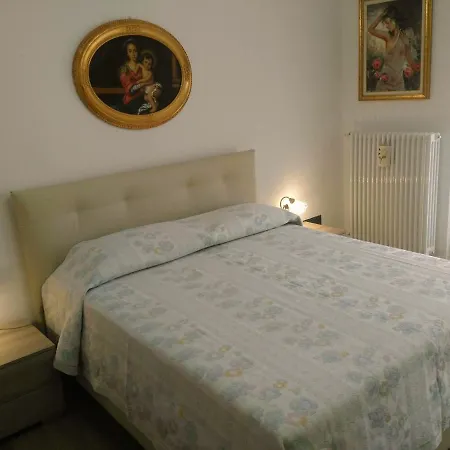 B&B Sweet Dreams-3