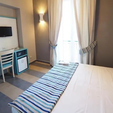 Hotel La Spiaggia-2