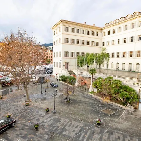 Homeholidaysanremo - Palace-3