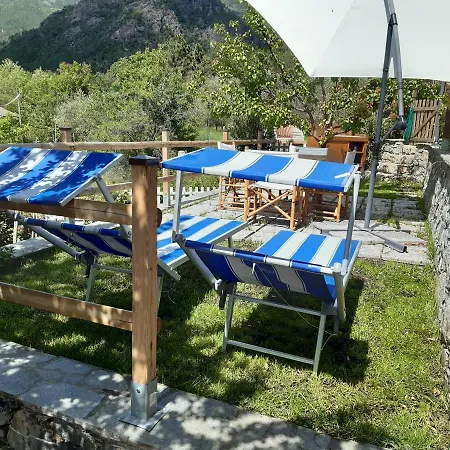 A & B Holiday Home-3