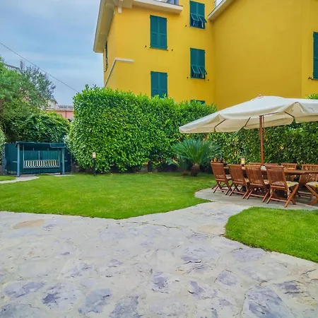 CASA CLAUDIA Relax con Patio e Parcheggio-3
