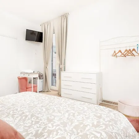 Le Camere Di Nathan - 5 Terre Near The Central Station-3