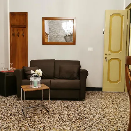 Vo Al Guest House Genova Center-3
