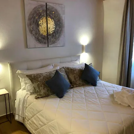 Federico II - Rooms&Breakfast-3