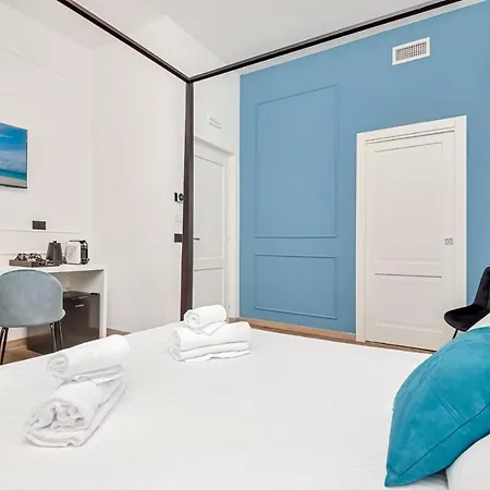 Nelli Rooms - Via Biassa-2