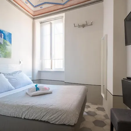 Finarin Guest House-3