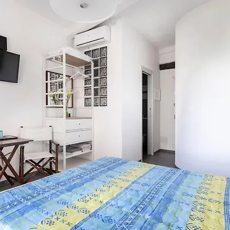 Alberta Rooms Manarola-3