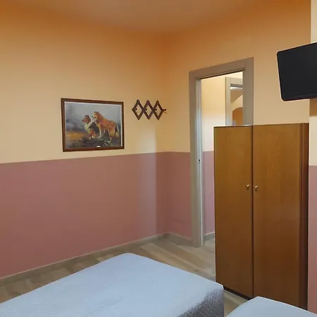 Albergo Jolanda-2