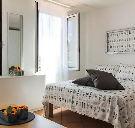 Sanremo Penthouse Downtown-2
