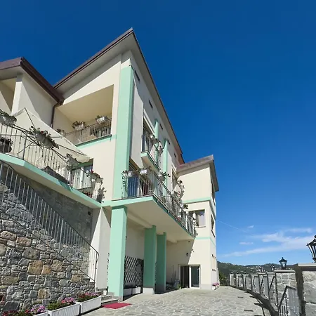 Villa Dei Poeti-3