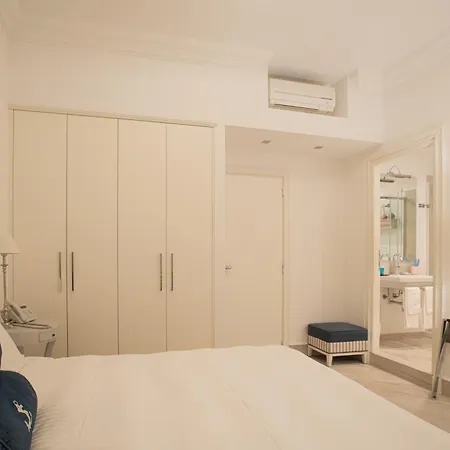 Hotel Marina Charming Rooms-3